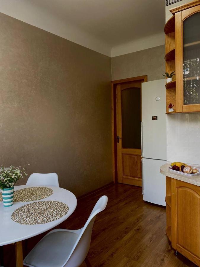 Babylon Apartments On Soborna 2Rooms Rivne Ngoại thất bức ảnh